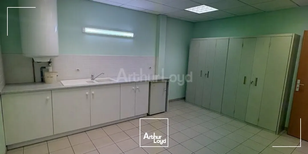 Locaux commerciaux - Location - OSTWALD - 67540 - 340-340 - 7923815