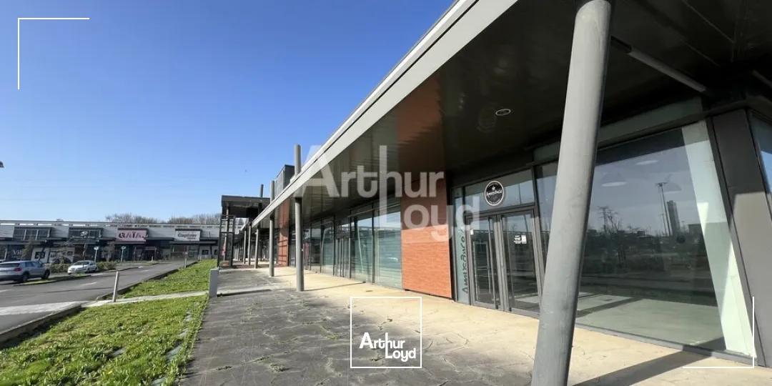 Locaux commerciaux - Location - LA MEZIERE - 35520 - 2400-2400 - 7923897