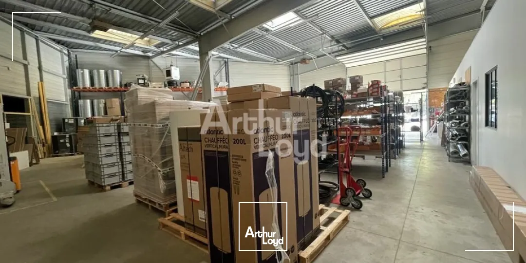 Locaux d'activité & Entrepôts - Location - ÉCOUFLANT - 49000 - 600-600 - 7924553