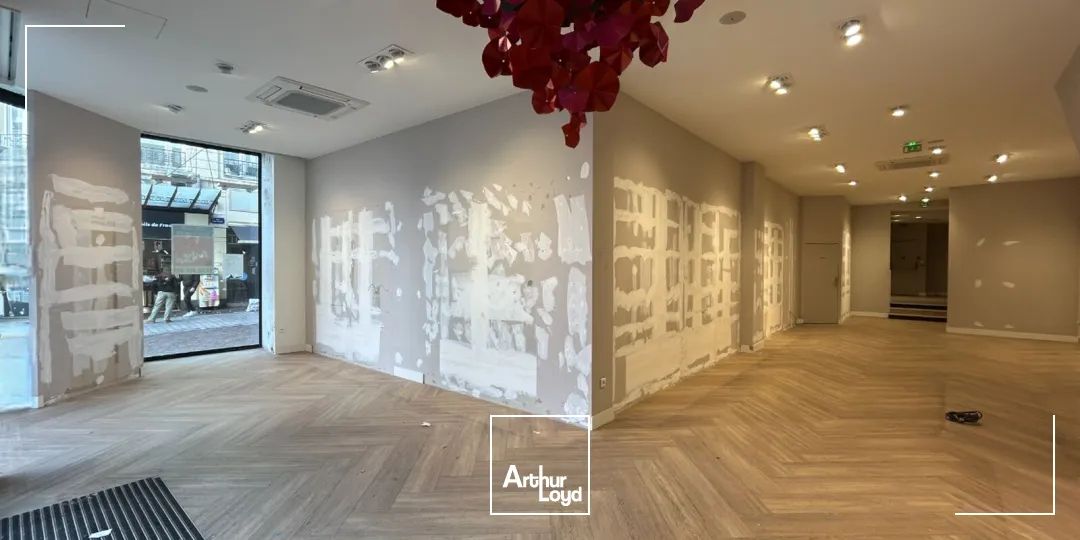 Locaux commerciaux - Location - SAINT QUENTIN - 02100 - 220-220 - 7924614