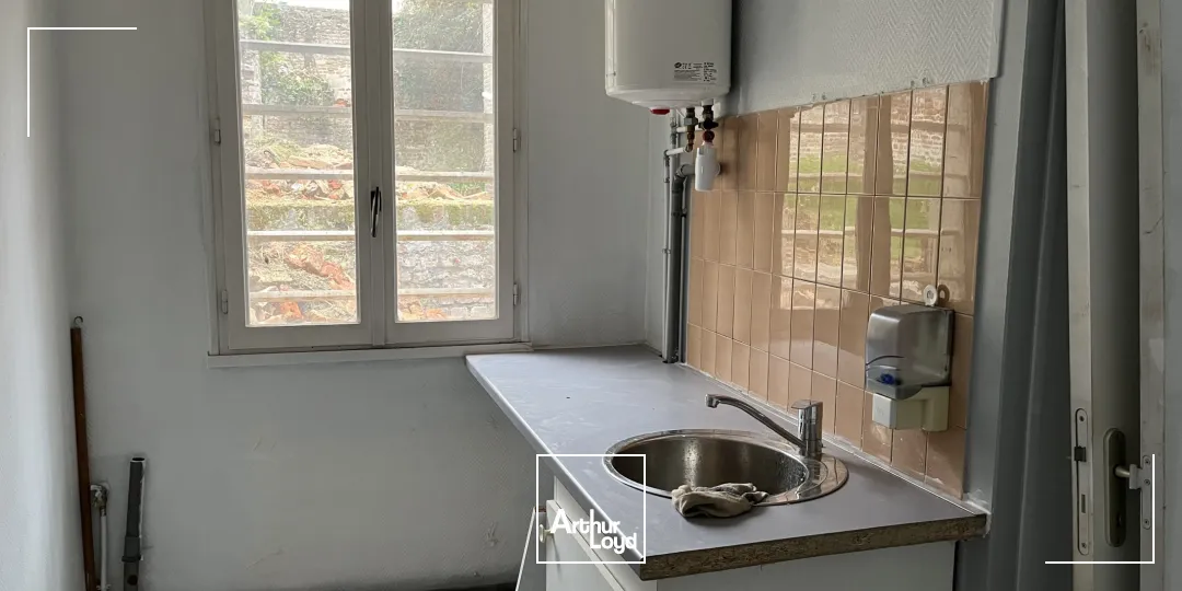 Locaux commerciaux - Location - SAINT QUENTIN - 02100 - 89-89 - 7924624