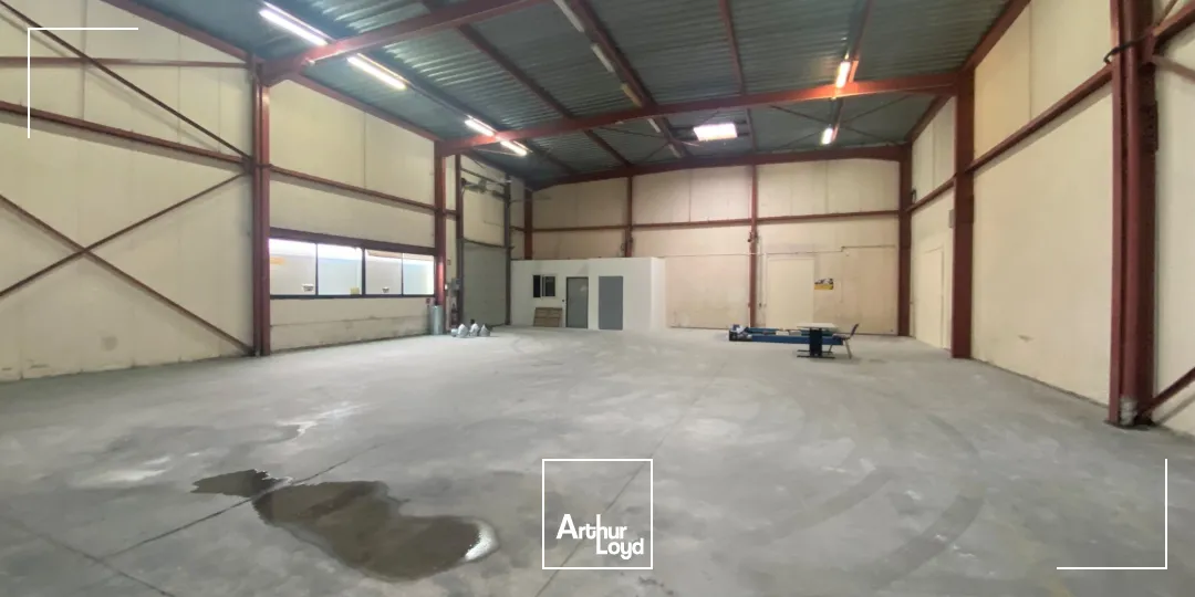 Locaux d'activité & Entrepôts - Location - AIX EN PROVENCE - 13290 - 360-1821 - 7924691