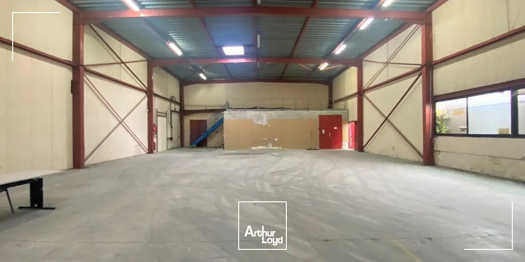 Locaux d'activité & Entrepôts - Location - AIX EN PROVENCE - 13290 - 360-1821 - 7924692