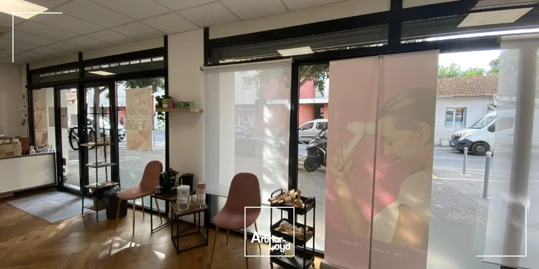 Locaux commerciaux - Cession - SALON DE PROVENCE - 13300 - 56-56 - 7925601