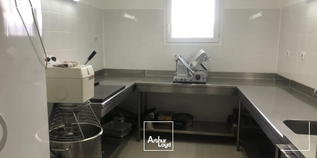 Locaux commerciaux - Vente - ISTRES - 13800 - 633-633 - 7925831