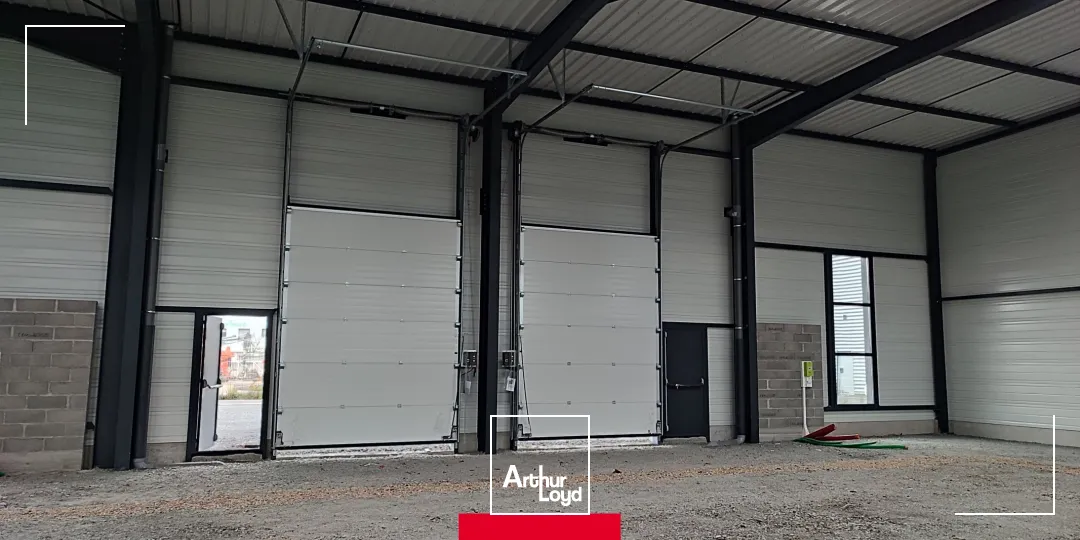 Locaux d'activité & Entrepôts - Location - VILLEFRANCHE SUR SAONE - 69400 - 285-871 - 7930500