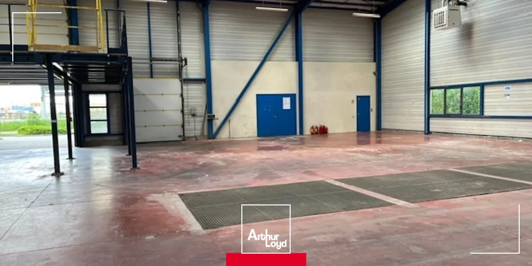Locaux d'activité & Entrepôts - Vente - BELLEVILLE-EN-BEAUJOLAIS - 69220 - 917.5-917.5 - 7930805