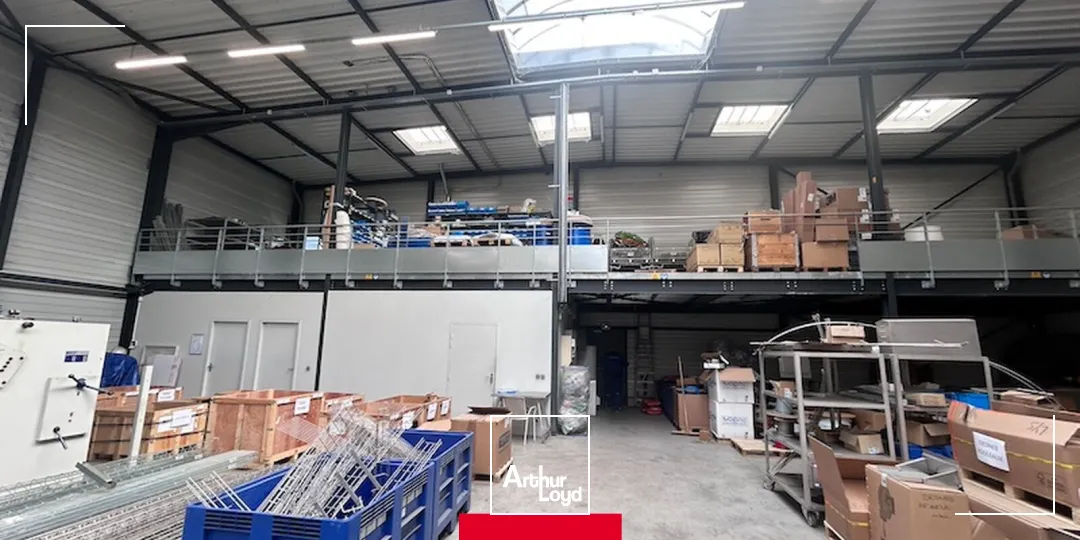 Locaux d'activité & Entrepôts - Location - CERTINES - 01240 - 905-905 - 7930951