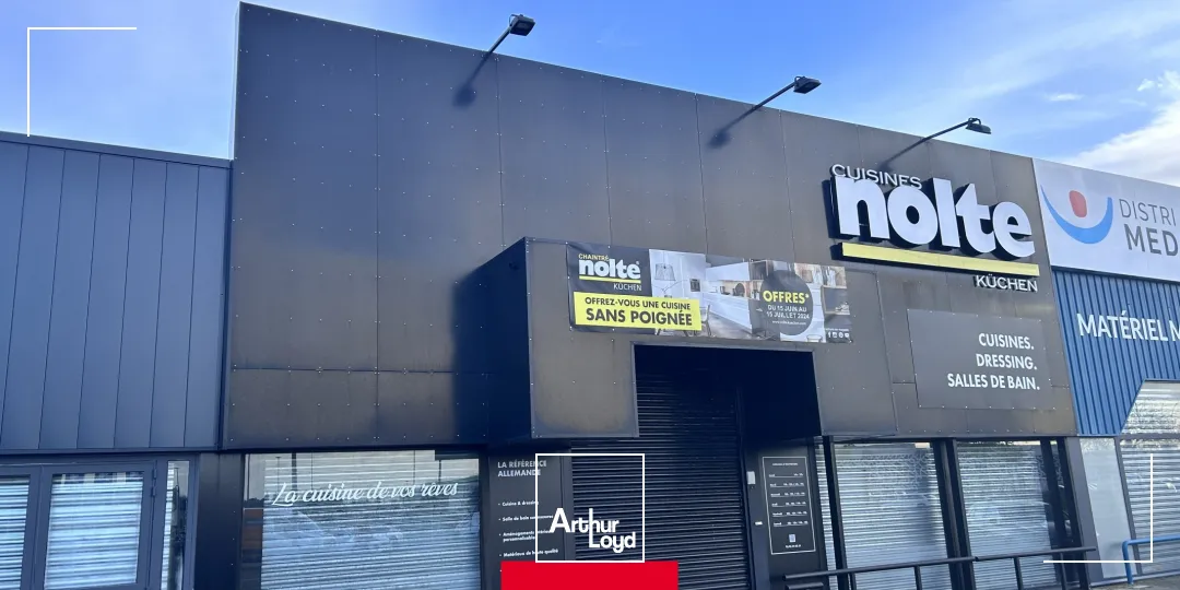 Locaux commerciaux - Location - CHAINTRE - 71570 - 322.8-322.8 - 7930981