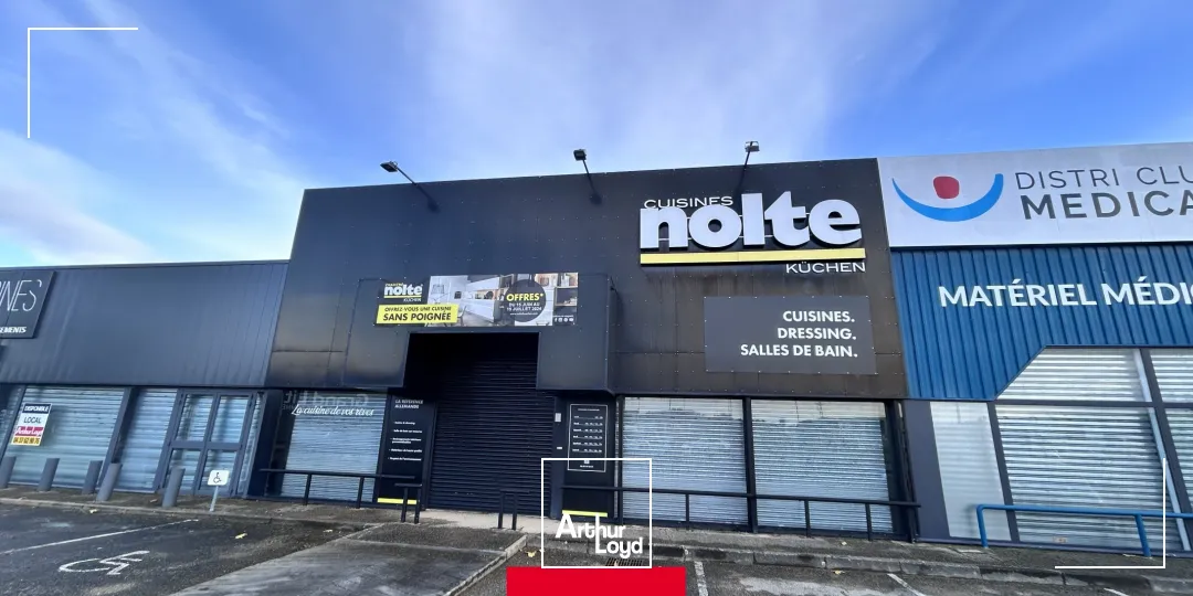 Locaux commerciaux - Location - CHAINTRE - 71570 - 322.8-322.8 - 7930979