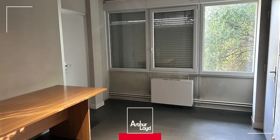 Locaux d'activité & Entrepôts - Location - BOURG EN BRESSE - 01000 - 3400-3400 - 7931038