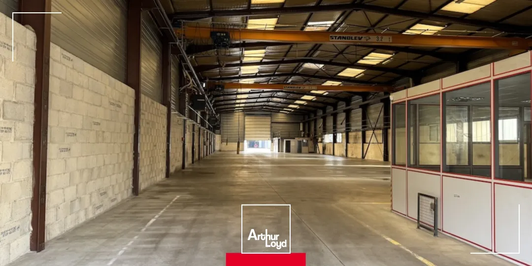 Locaux d'activité & Entrepôts - Location - BELLEVILLE-EN-BEAUJOLAIS - 69220 - 2690-2690 - 7931122
