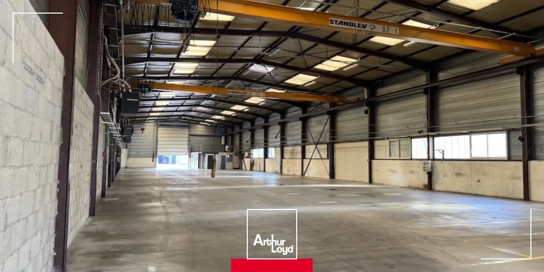 Locaux d'activité & Entrepôts - Location - BELLEVILLE-EN-BEAUJOLAIS - 69220 - 2690-2690 - 7931121