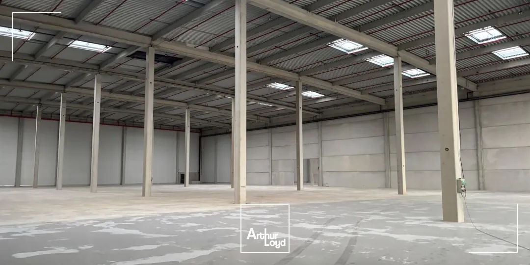 Locaux d'activité & Entrepôts - Location - PERSAN - 95340 - 3234.8-26698 - 7931286