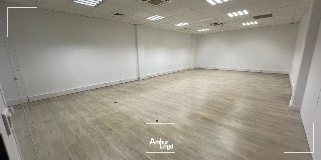 Locaux d'activité & Entrepôts - Location - VILLEPINTE - 93420 - 549-549 - 7931358