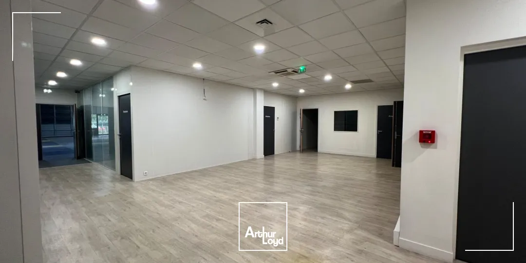 Locaux d'activité & Entrepôts - Location - VILLEPINTE - 93420 - 549-549 - 7931360