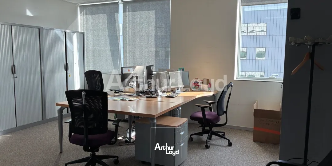 Bureaux - Location - LA MADELEINE - 59110 - 553.4-2369.4 - 7937441