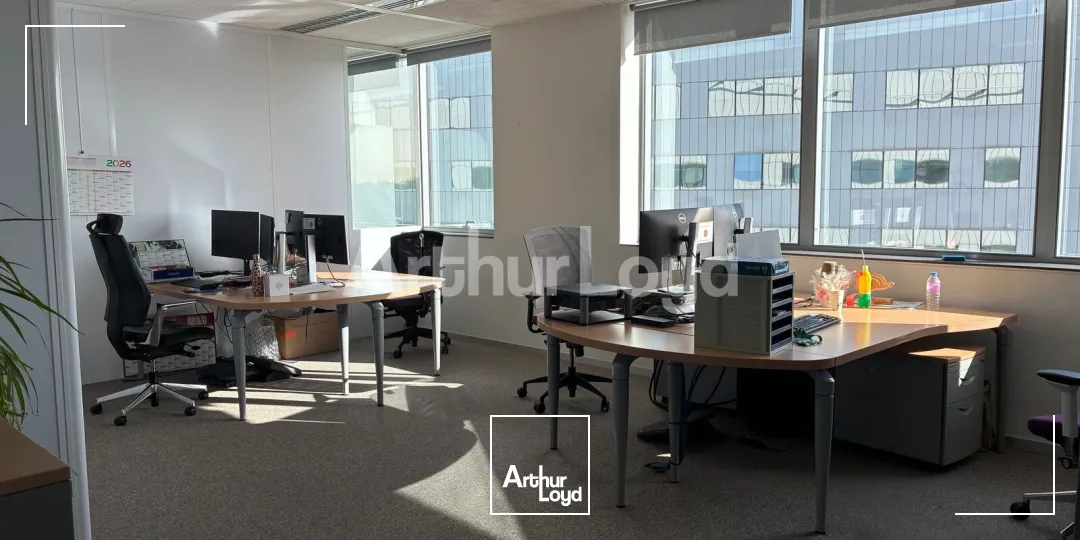 Bureaux - Location - LA MADELEINE - 59110 - 553.4-2369.4 - 7937442
