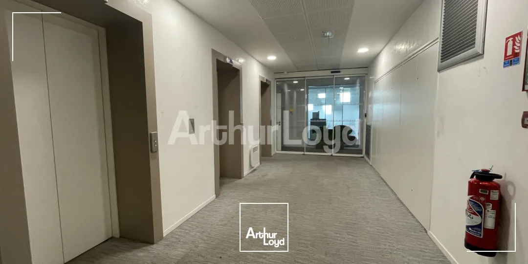 Bureaux - Location - LA MADELEINE - 59110 - 383-5343 - 7939093