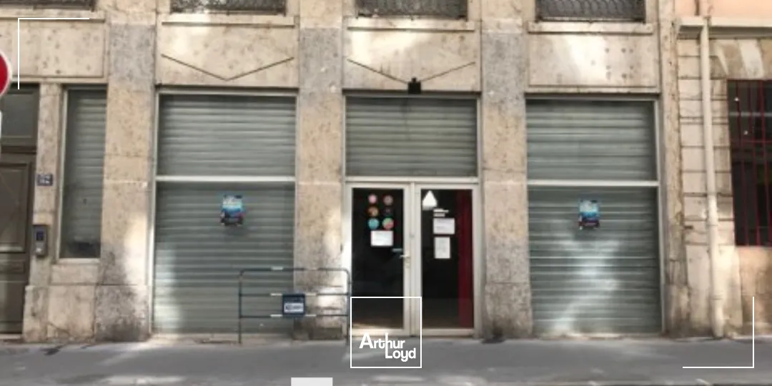 Locaux commerciaux - Location - LYON - 69002 - 100-100 - 7943849