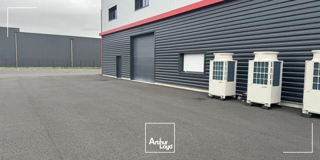 Locaux d'activité & Entrepôts - Location - LA VILLE AUX DAMES - 37700 - 328-328 - 7947572