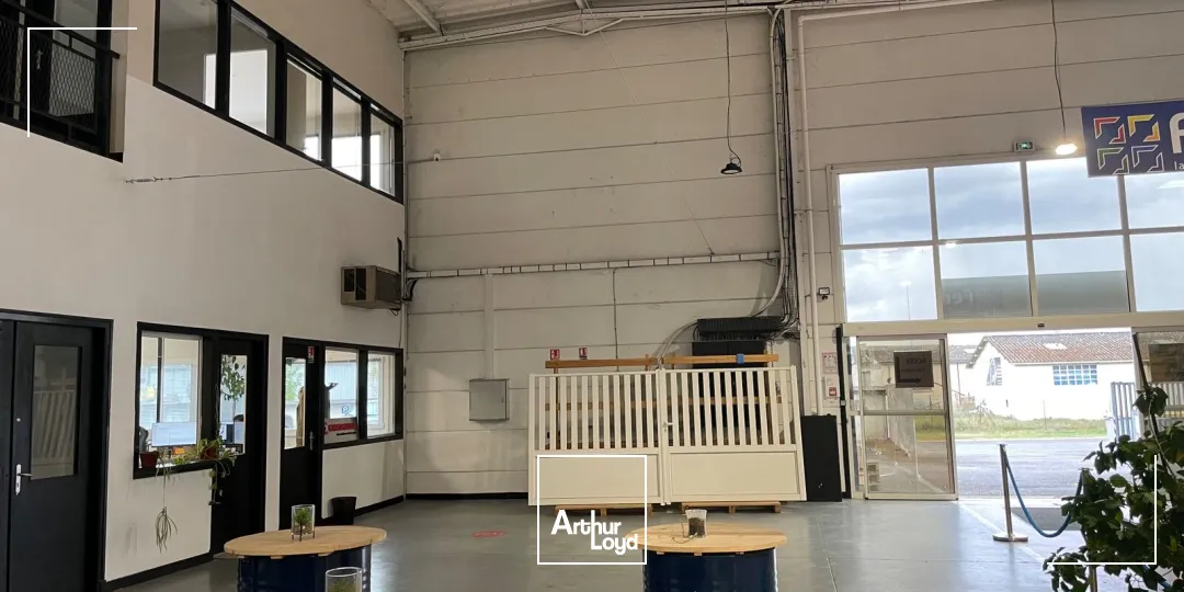 Locaux d'activité & Entrepôts - Location - VILLENEUVE SAINT GERMAIN - 02200 - 337-337 - 7947608