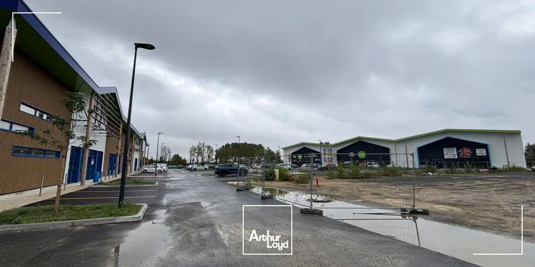 Locaux commerciaux - Location - VIRSAC - 33240 - 440-2090 - 7947746