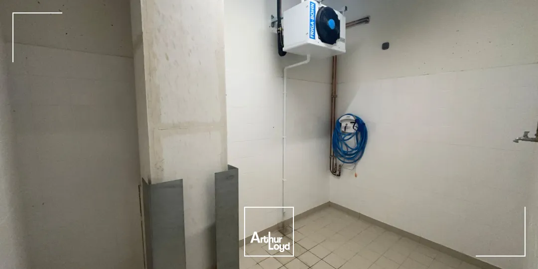 Locaux commerciaux - Location - BORDEAUX - 33300 - 180-180 - 7947768