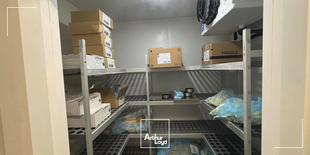 Locaux commerciaux - Location - BORDEAUX - 33300 - 180-180 - 7947767