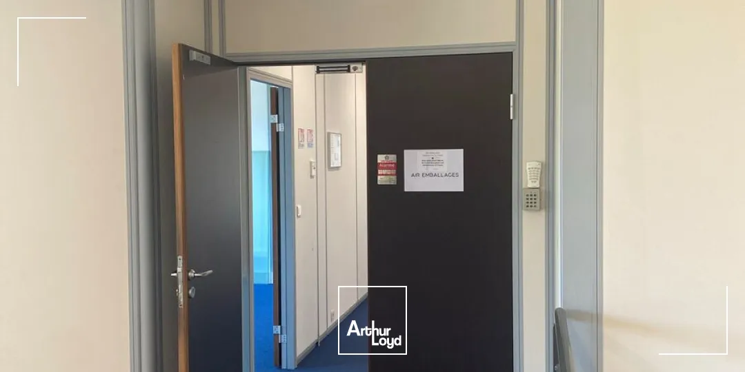 Locaux d'activité & Entrepôts - Location - ROISSY EN FRANCE - 95700 - 1237-1237 - 7948104