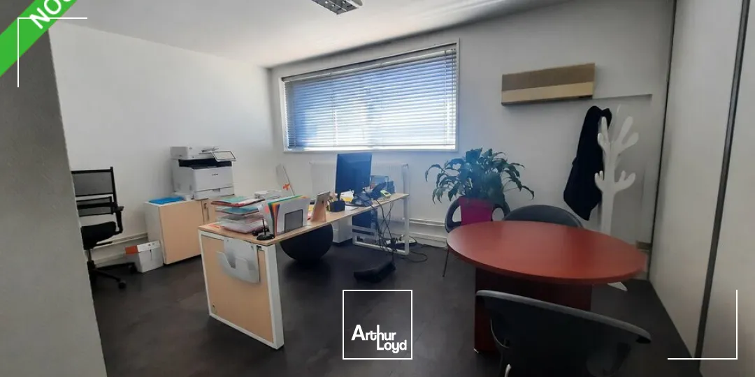 Locaux d'activité & Entrepôts - Location - ROMAGNAT - 63540 - 644-644 - 7948453
