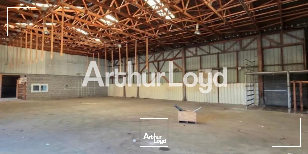 Locaux d'activité & Entrepôts - Location - LE CASTELET - 14540 - 600-600 - 7949582