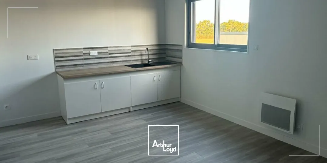 Locaux d'activité & Entrepôts - Location - LA RÉORTHE - 85210 - 142-142 - 7949750