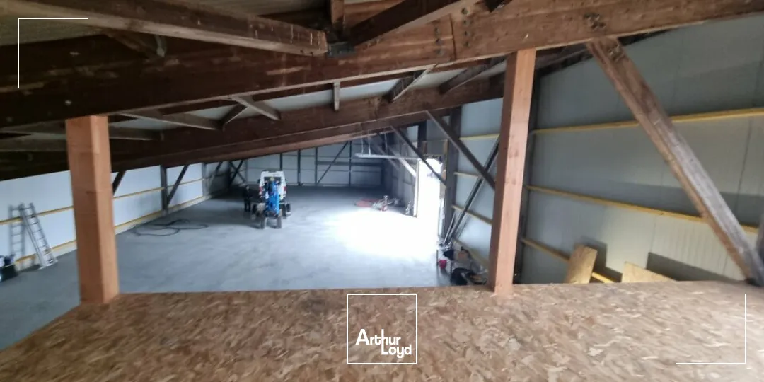 Locaux d'activité & Entrepôts - Vente - CHAUVIGNY - 86300 - 672-672 - 7949756