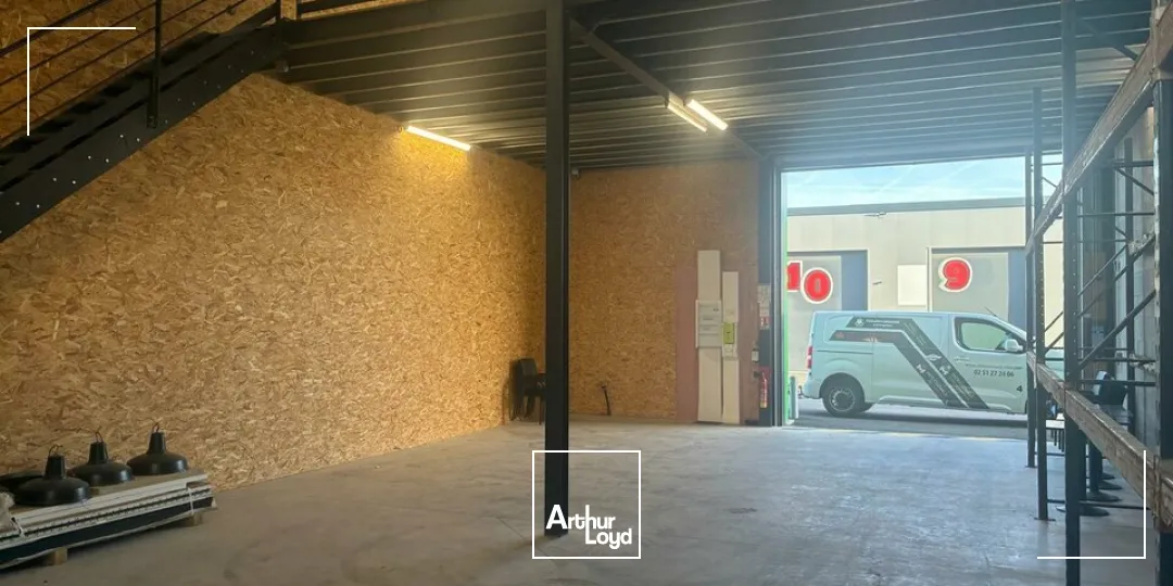 Locaux d'activité & Entrepôts - Location - LA RÉORTHE - 85210 - 180-180 - 7949762
