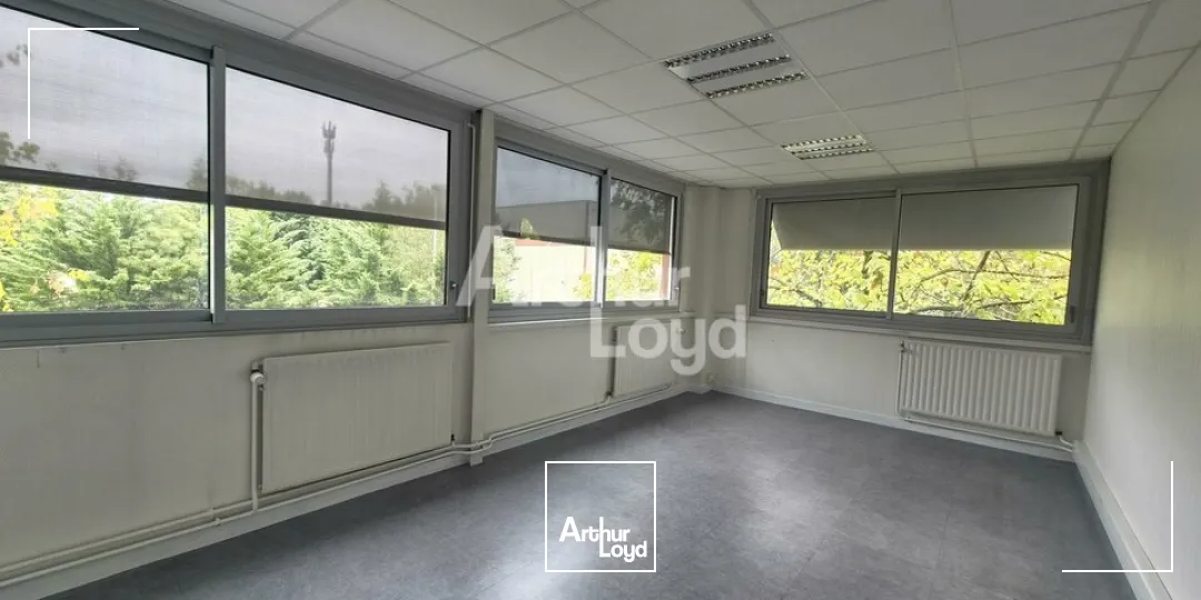 Bureaux - Location - BEAUCOUZÉ - 49070 - 98-98 - 7949768