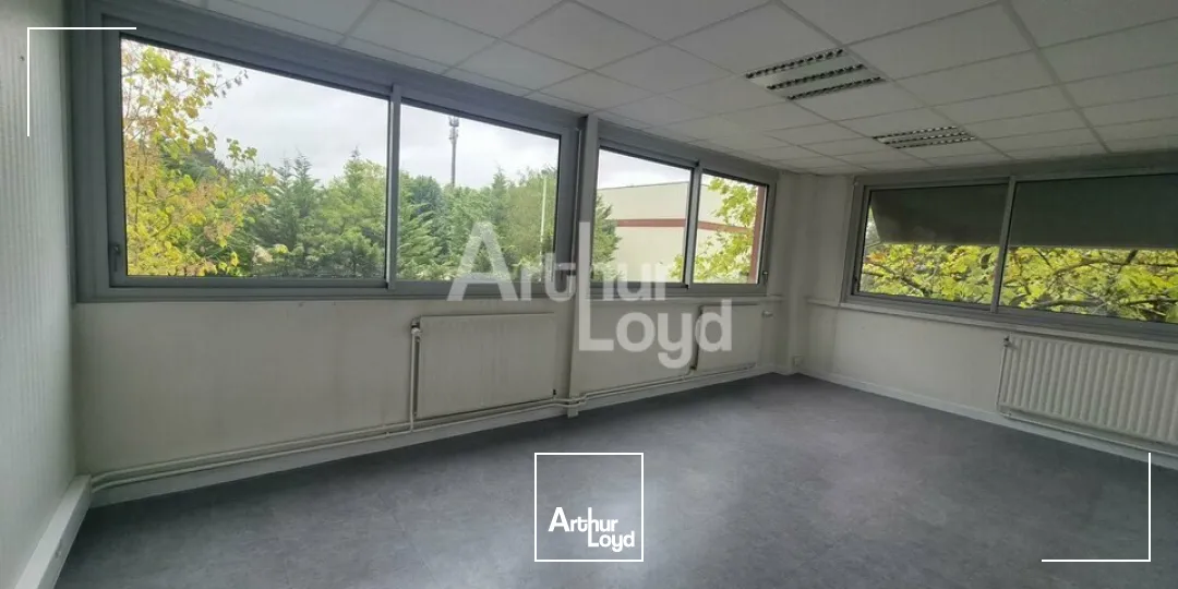 Bureaux - Location - BEAUCOUZÉ - 49070 - 98-98 - 7949770