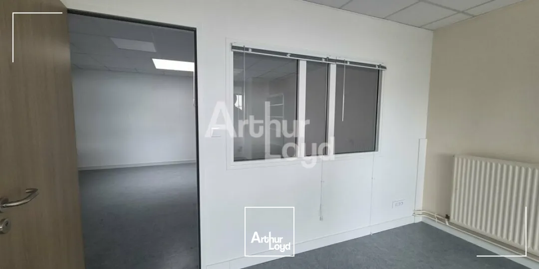 Bureaux - Location - BEAUCOUZÉ - 49070 - 64-64 - 7949773