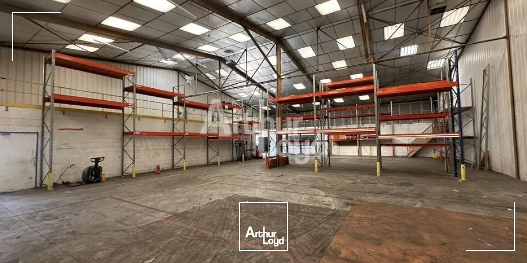 Locaux d'activité & Entrepôts - Vente - LAVAL - 53000 - 5115-5115 - 7949781
