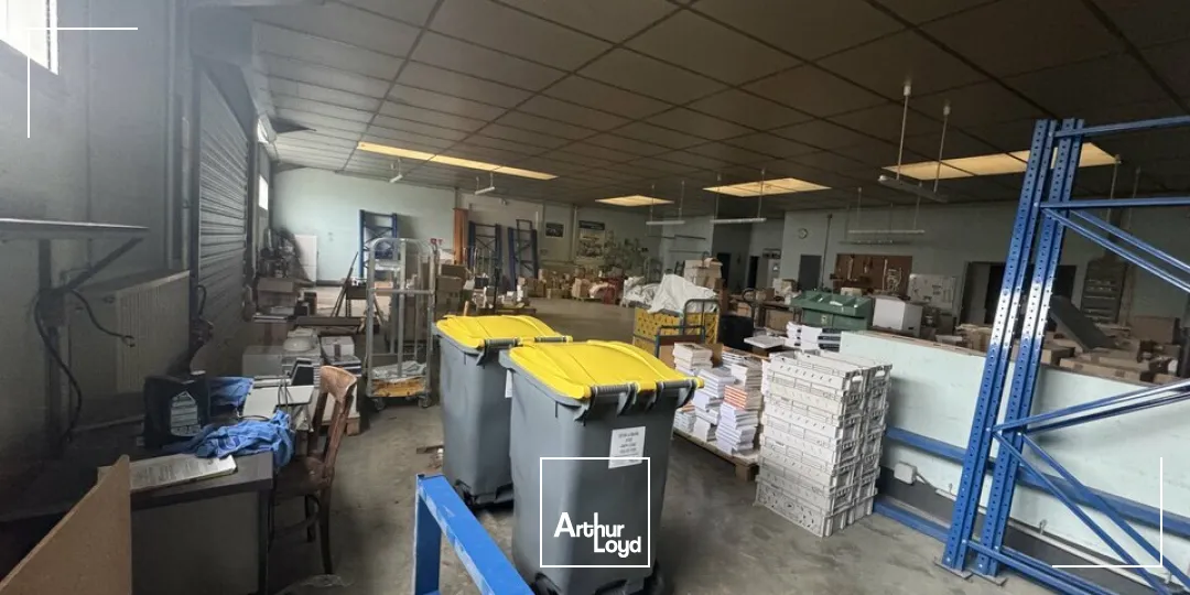 Locaux d'activité & Entrepôts - Vente - JOUÉ-LÈS-TOURS - 37300 - 450-450 - 7949822