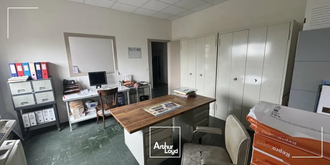 Locaux d'activité & Entrepôts - Vente - JOUÉ-LÈS-TOURS - 37300 - 450-450 - 7949824