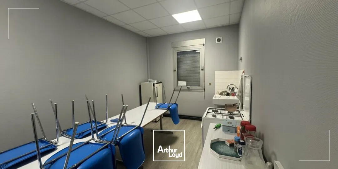 Locaux d'activité & Entrepôts - Vente - JOUÉ-LÈS-TOURS - 37300 - 450-450 - 7949826