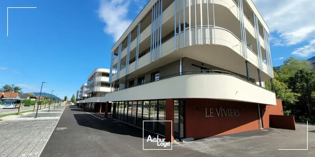 Locaux commerciaux - Location - VIVIERS DU LAC - 73420 - 85-85 - 7950447