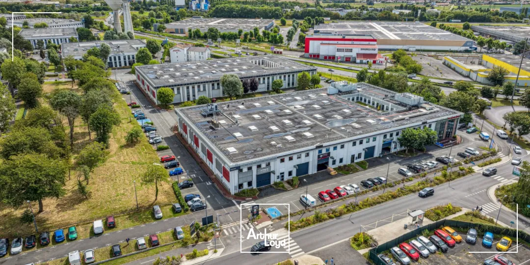 Locaux d'activité & Entrepôts - Location - VILLEBON SUR YVETTE - 91140 - 689-689 - 7950560