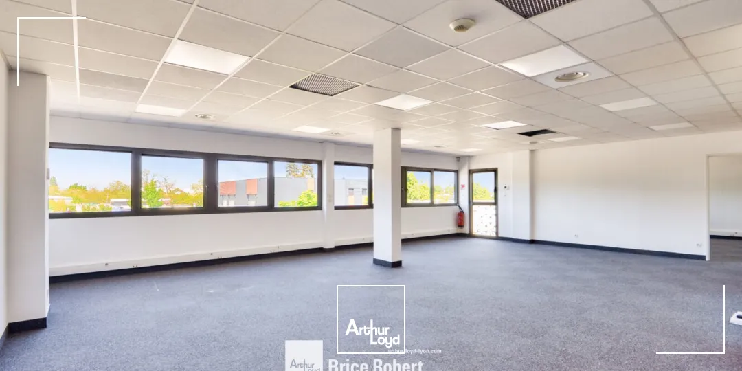 Locaux d'activité & Entrepôts - Location - SAINT PRIEST - 69800 - 1032-1032 - 7950816