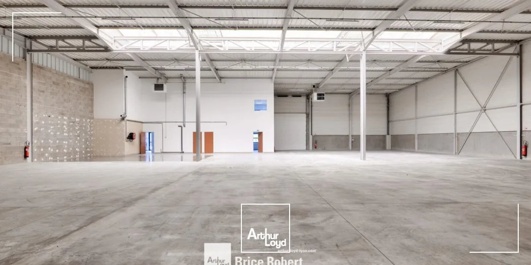 Locaux d'activité & Entrepôts - Location - SAINT PRIEST - 69800 - 1032-1032 - 7950818