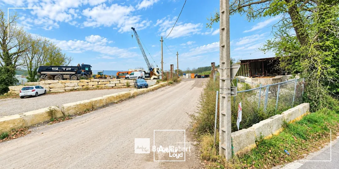 Locaux d'activité & Entrepôts - Vente - SAINT GENIS LAVAL - 69230 - 8270-8270 - 7950825