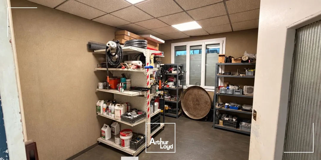 Locaux d'activité & Entrepôts - Location - VAULX EN VELIN - 69120 - 160-160 - 7950833