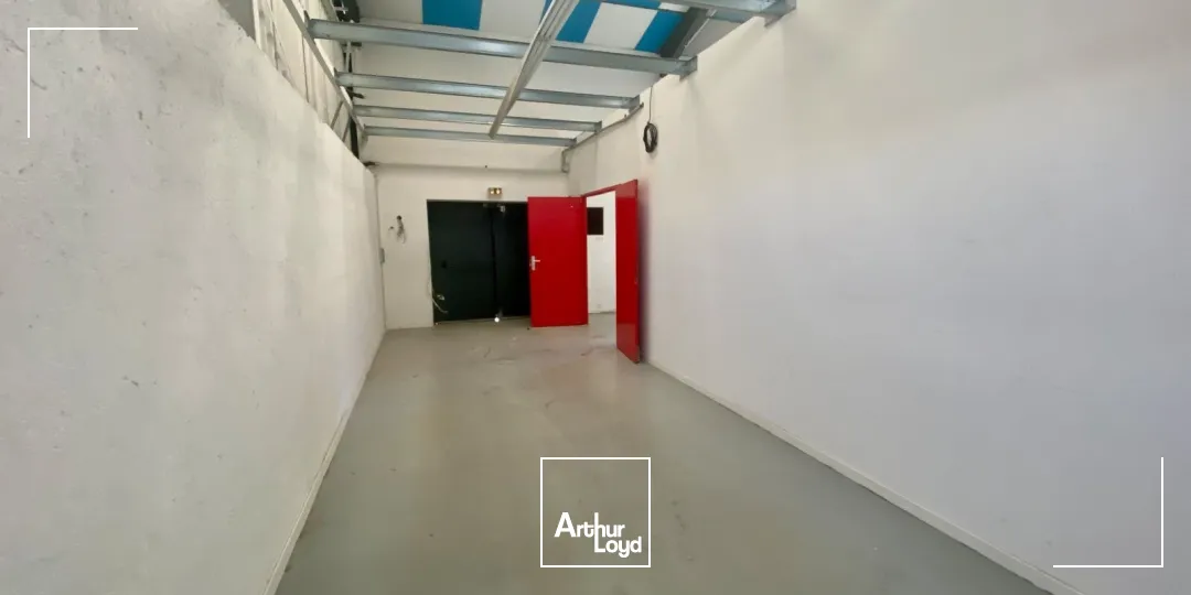 Locaux d'activité & Entrepôts - Location - SALON DE PROVENCE - 13300 - 308-308 - 7951226