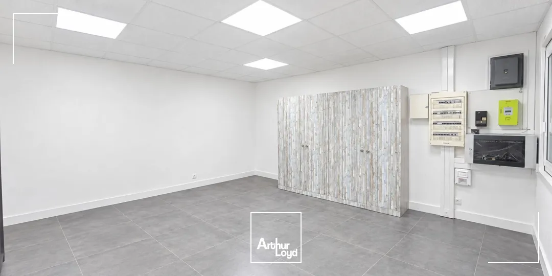 Locaux d'activité & Entrepôts - Location - COLOMBES - 92700 - 496-496 - 7951571